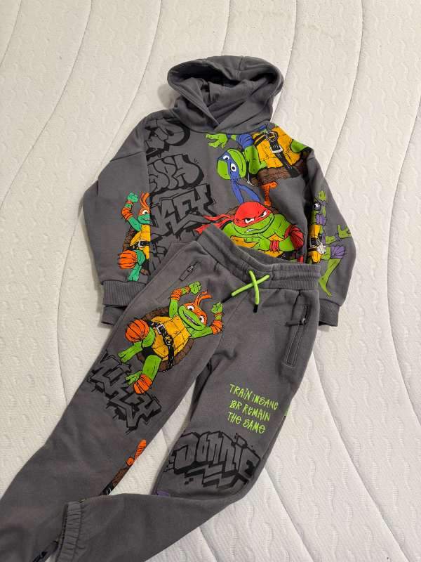 íþróttaföt fyrir drengi